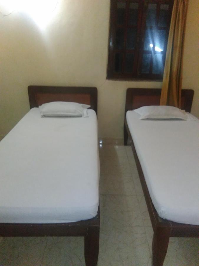 Palm Grove Hotel Cavelossim Luaran gambar